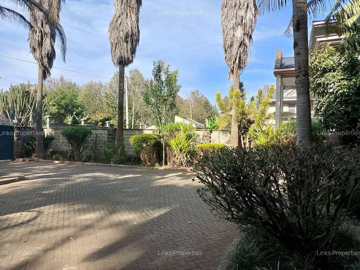 4 Bed Townhouse with En Suite at Karen - 6