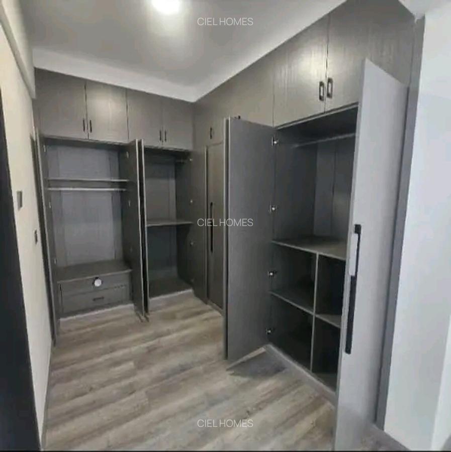 4 Bed Apartment with En Suite at Oloitoktok Road - 3