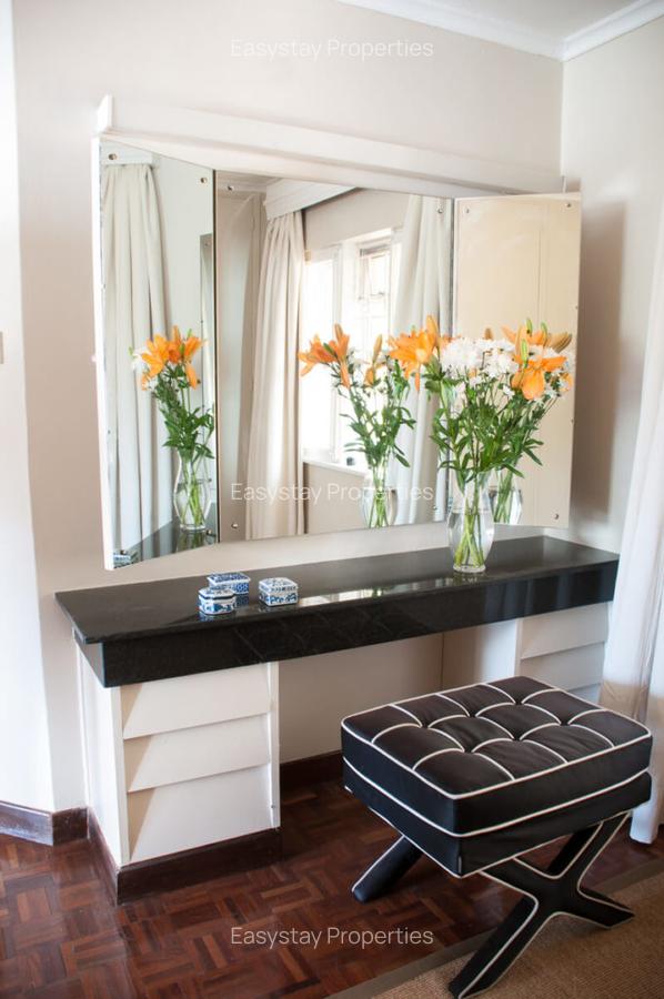 3 Bed Townhouse with En Suite in Muthaiga - 8