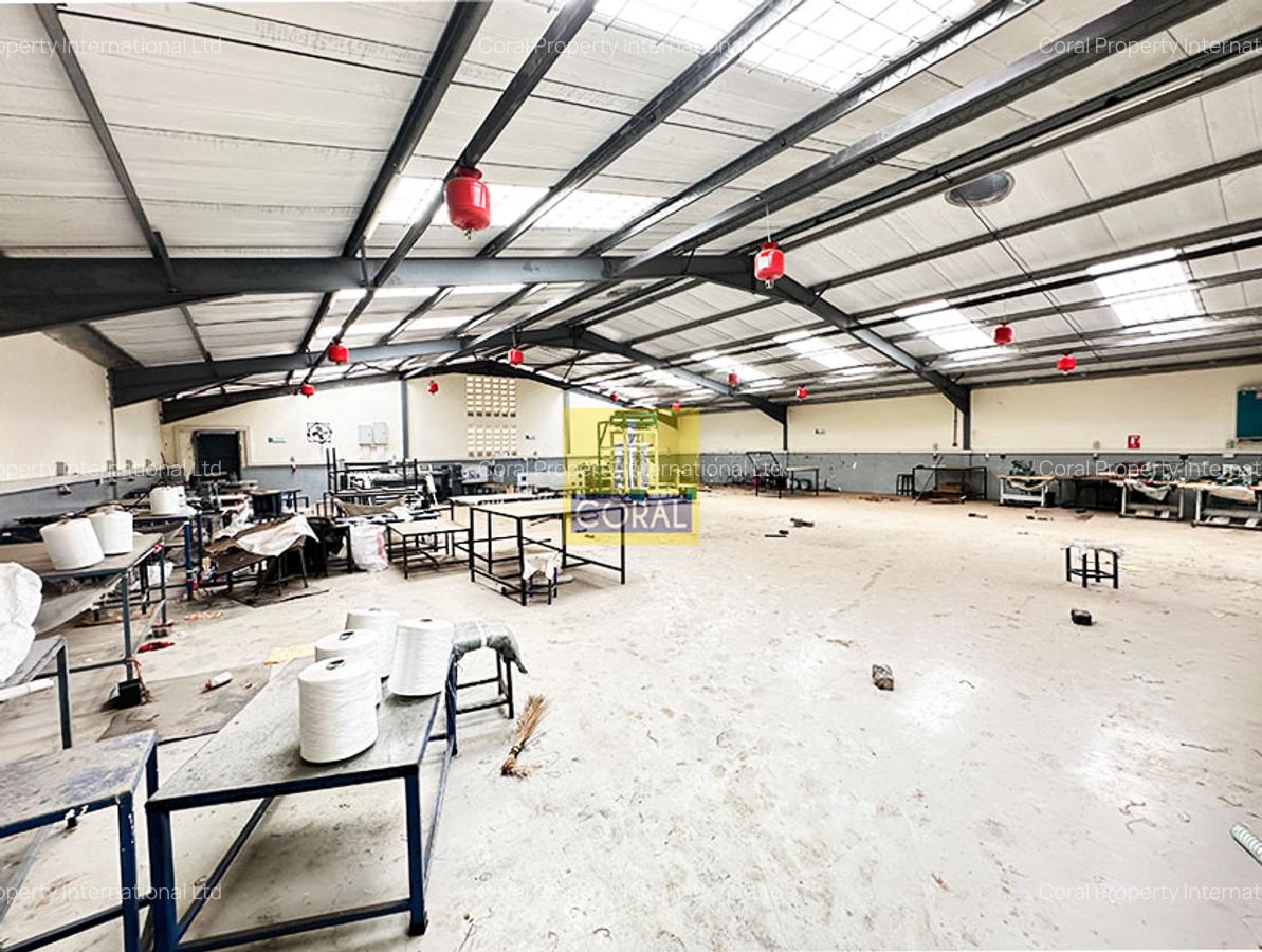 10,700 ft² Warehouse in Ruiru - 17