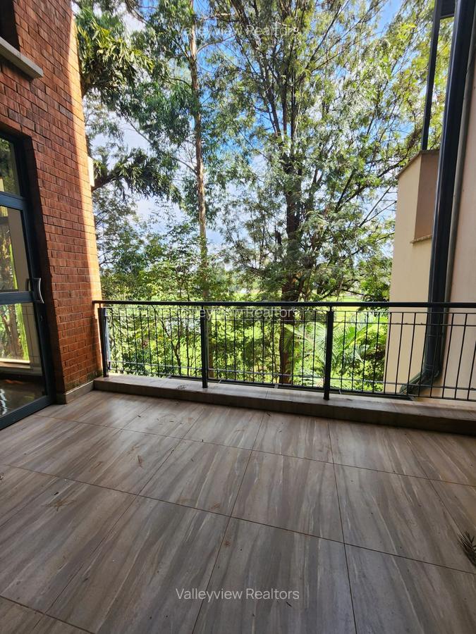 3 Bed Apartment with En Suite at Westlands - 4