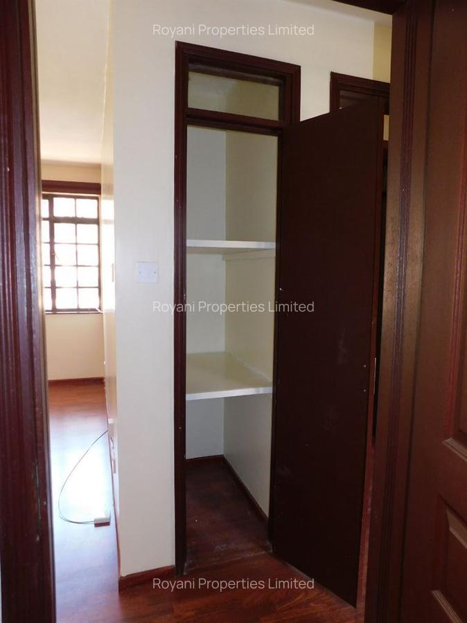 2 Bed Apartment with En Suite at Fourways Junction Estate - 6