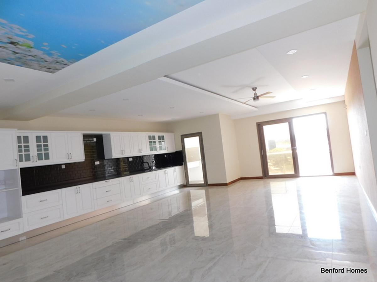 2 Bed Apartment with En Suite in Nyali Area - 15