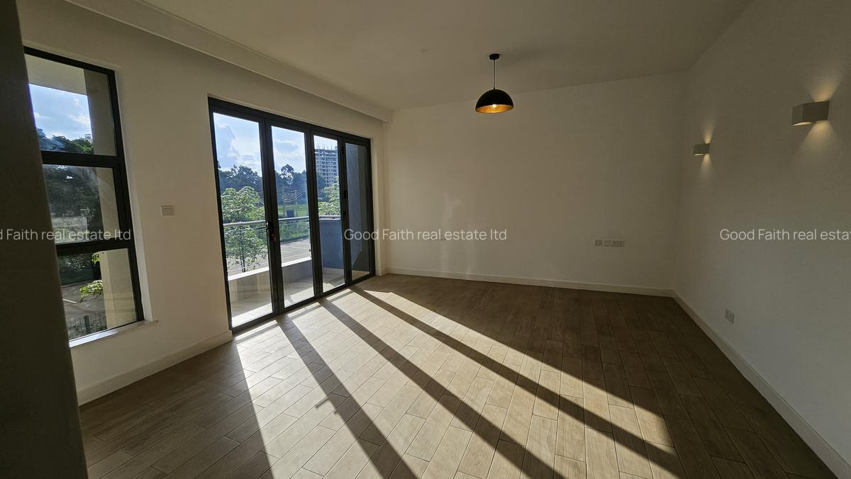 4 Bed Apartment with En Suite at Two Rivers - 15