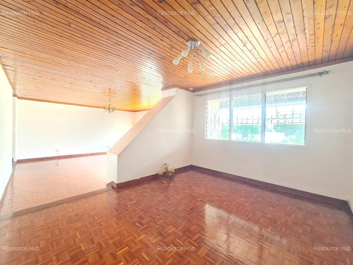 4 Bed House with En Suite at Loresho - 6