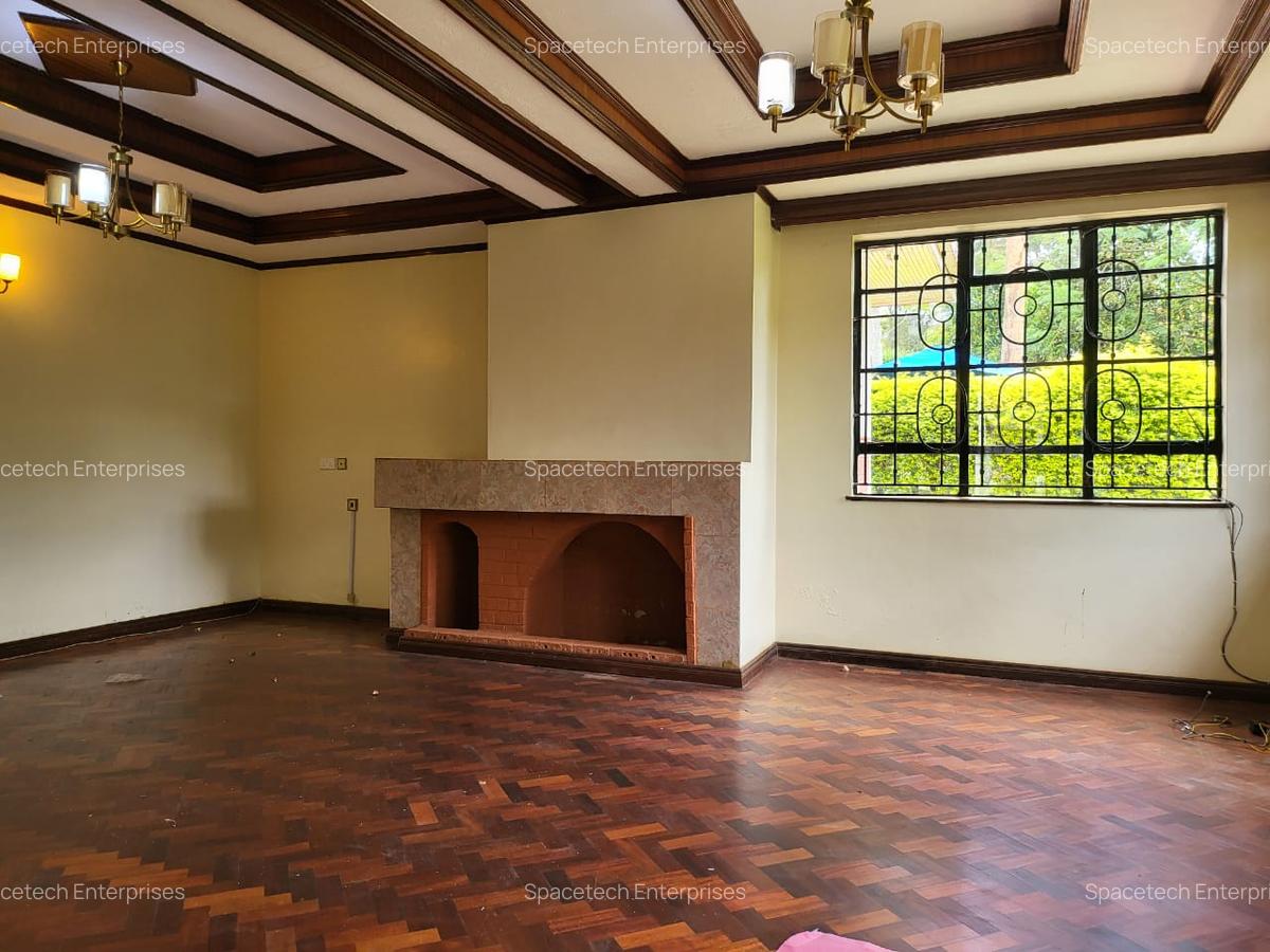 4 Bed House with En Suite in Runda - 6