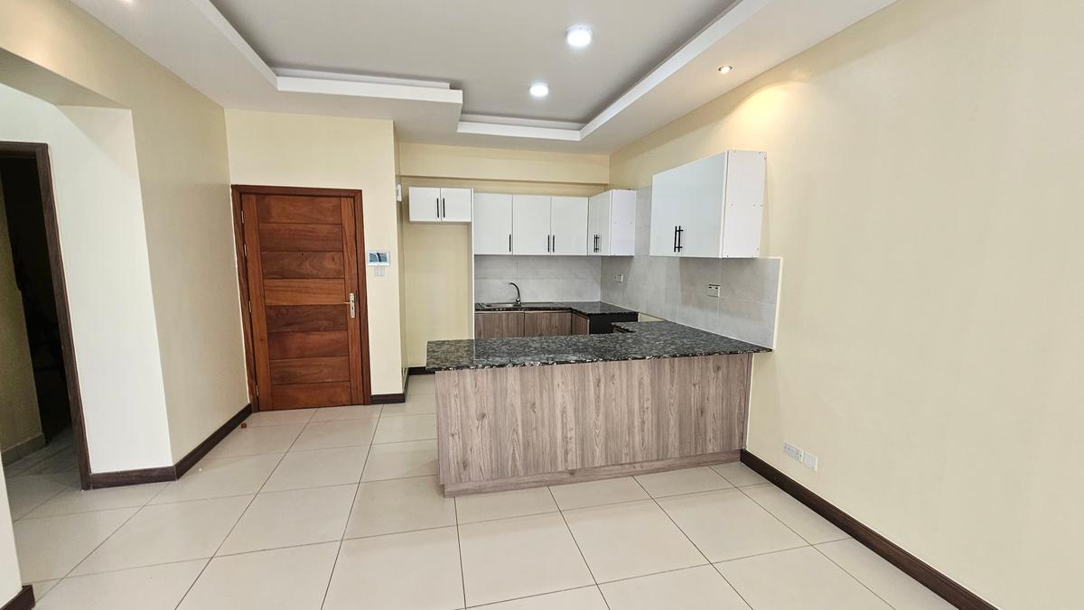 1 Bed Apartment with En Suite at Kilimani - 3