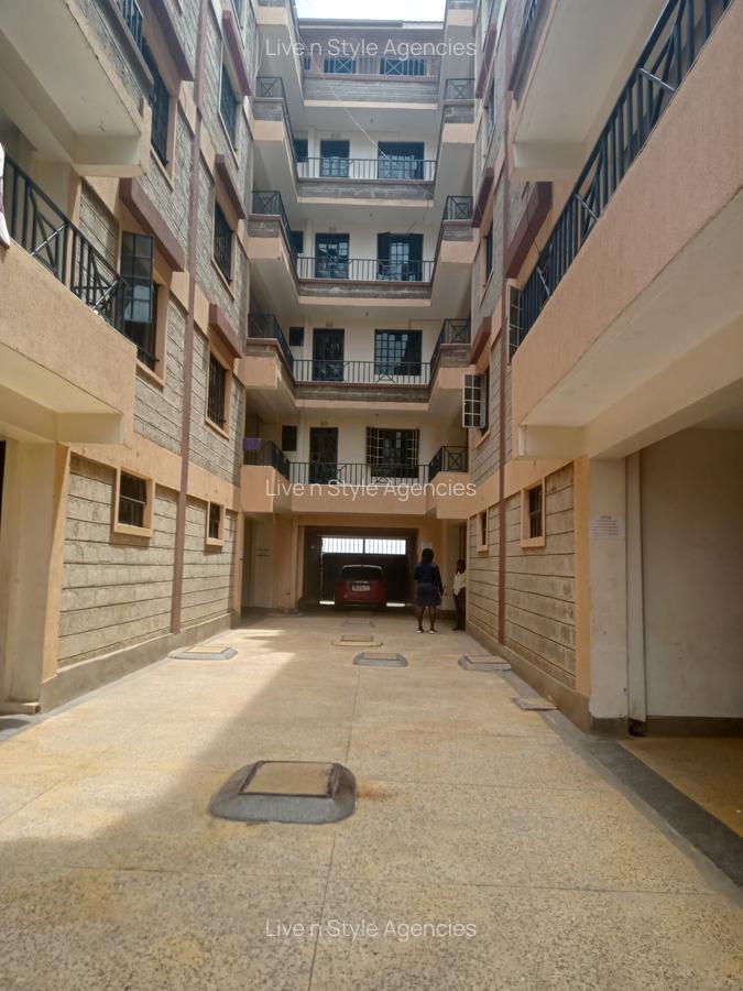 2 Bed Apartment with En Suite in Kasarani - 5