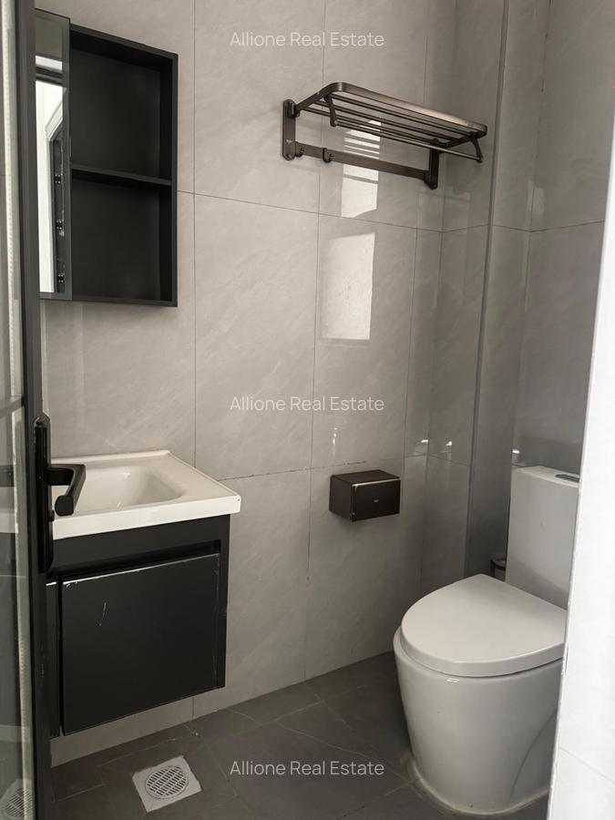 2 Bed Apartment with En Suite at Kindaruma Road - 9