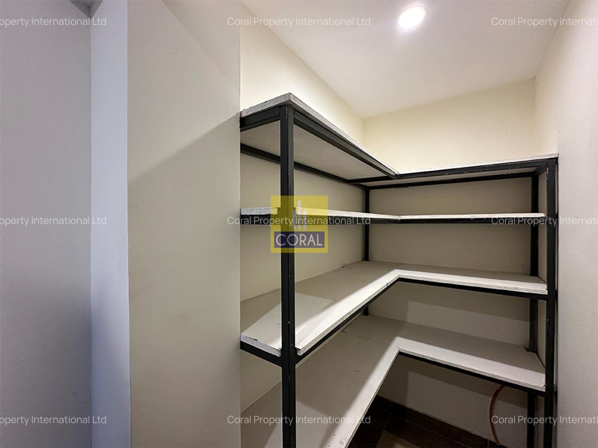 4 Bed Townhouse in Parklands - 3