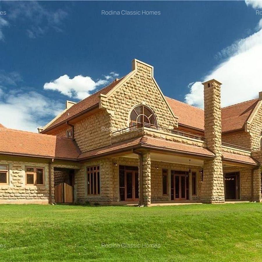 5 Bed Townhouse with En Suite in Karen - 1