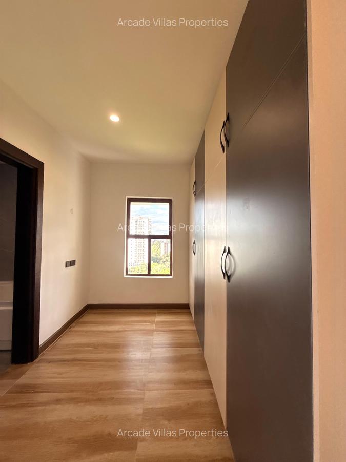 3 Bed Apartment with En Suite in Kileleshwa - 14