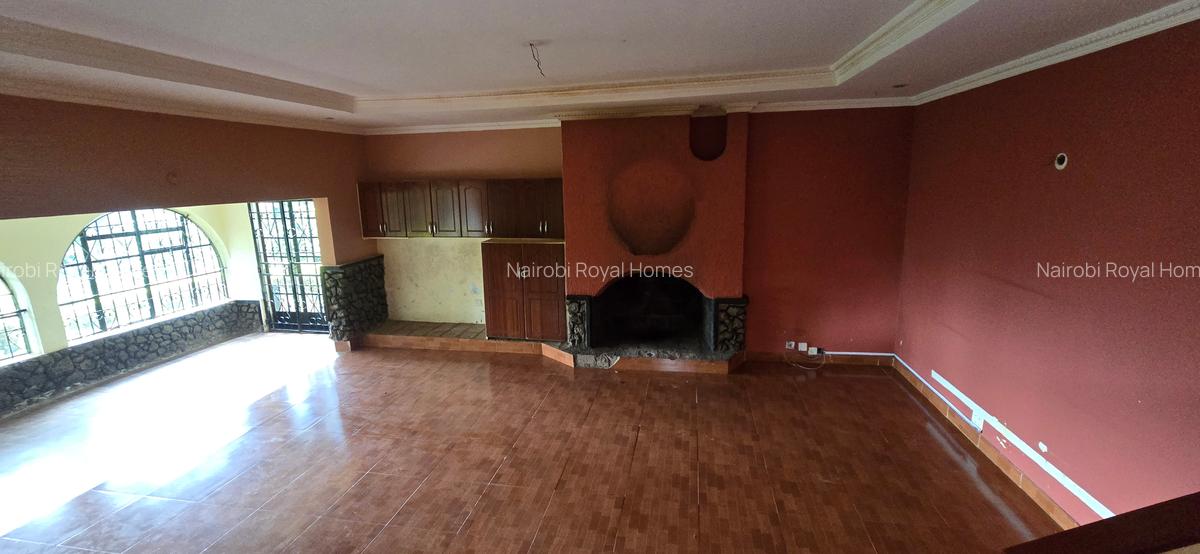 4 Bed House with En Suite at Loresho Road - 18