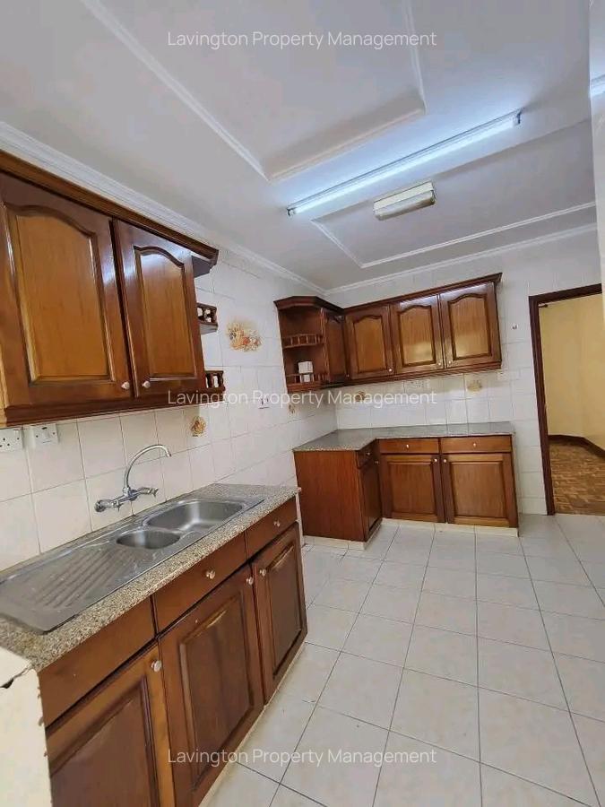 4 Bed Townhouse with En Suite at Lavington Green - 3