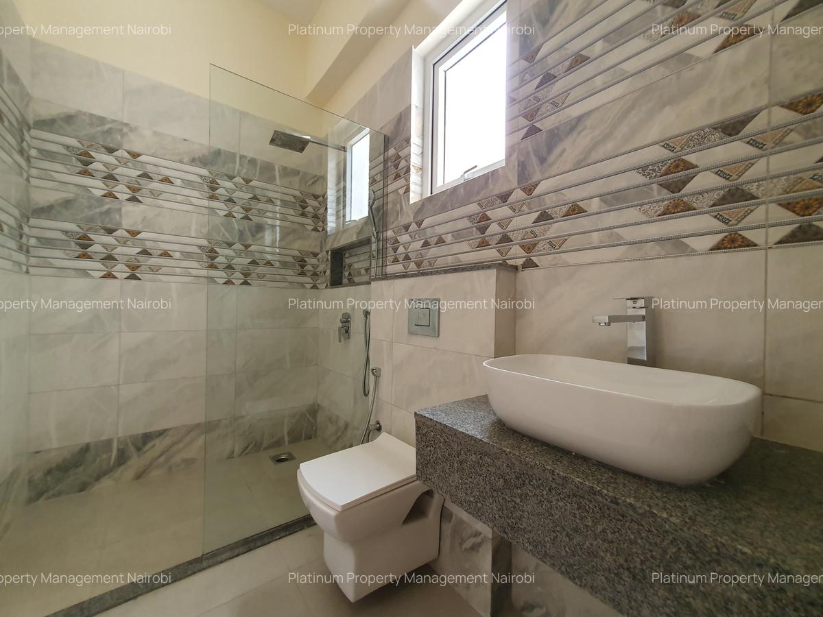 2 Bed Apartment with En Suite in Parklands - 10