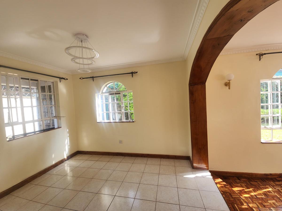3 Bed Townhouse with En Suite in Lavington - 6
