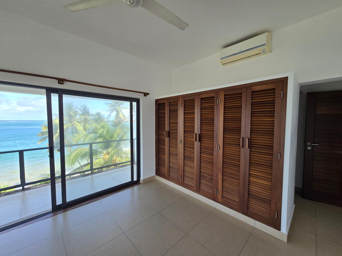 3 Bed Apartment with En Suite in Nyali Area - 18