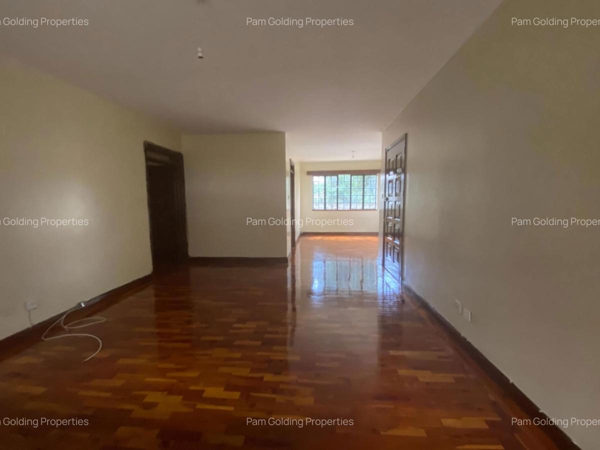 3 Bed Apartment with En Suite in Kileleshwa - 11