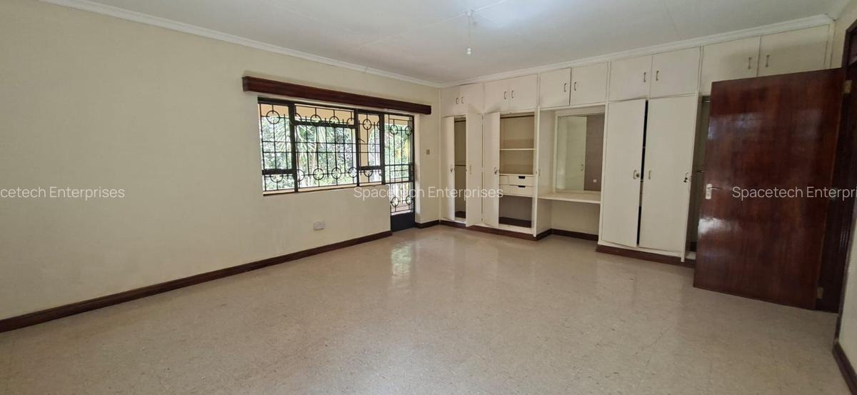5 Bed House with Staff Quarters in Nyari - 6