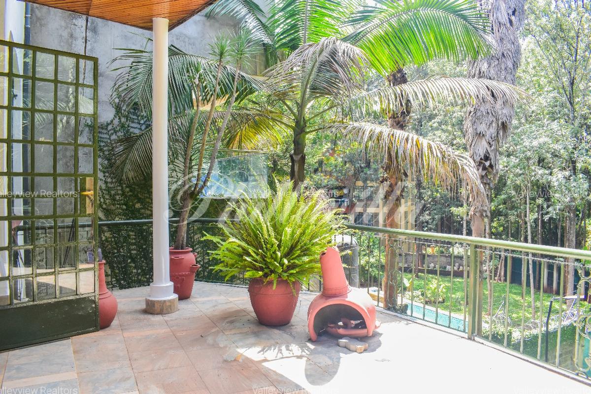 5 Bed Townhouse with En Suite at Kileleshwa - 9