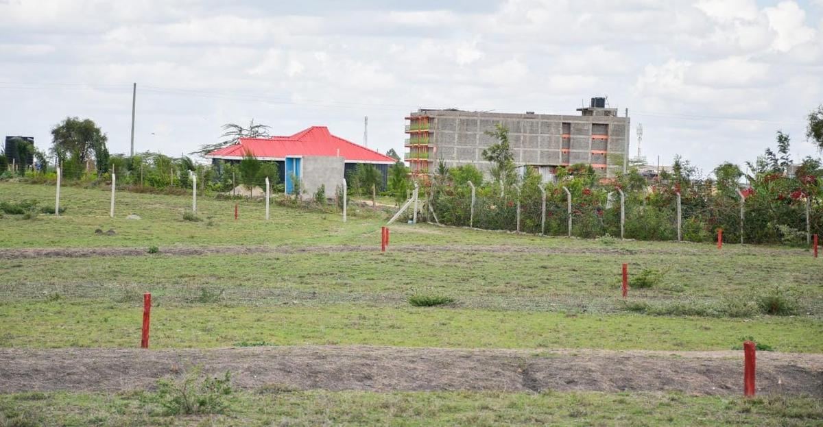 0.045 ha residential land at namanga road