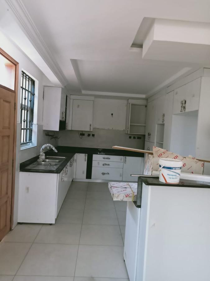 4 Bed Townhouse with En Suite in Thindigua - 5