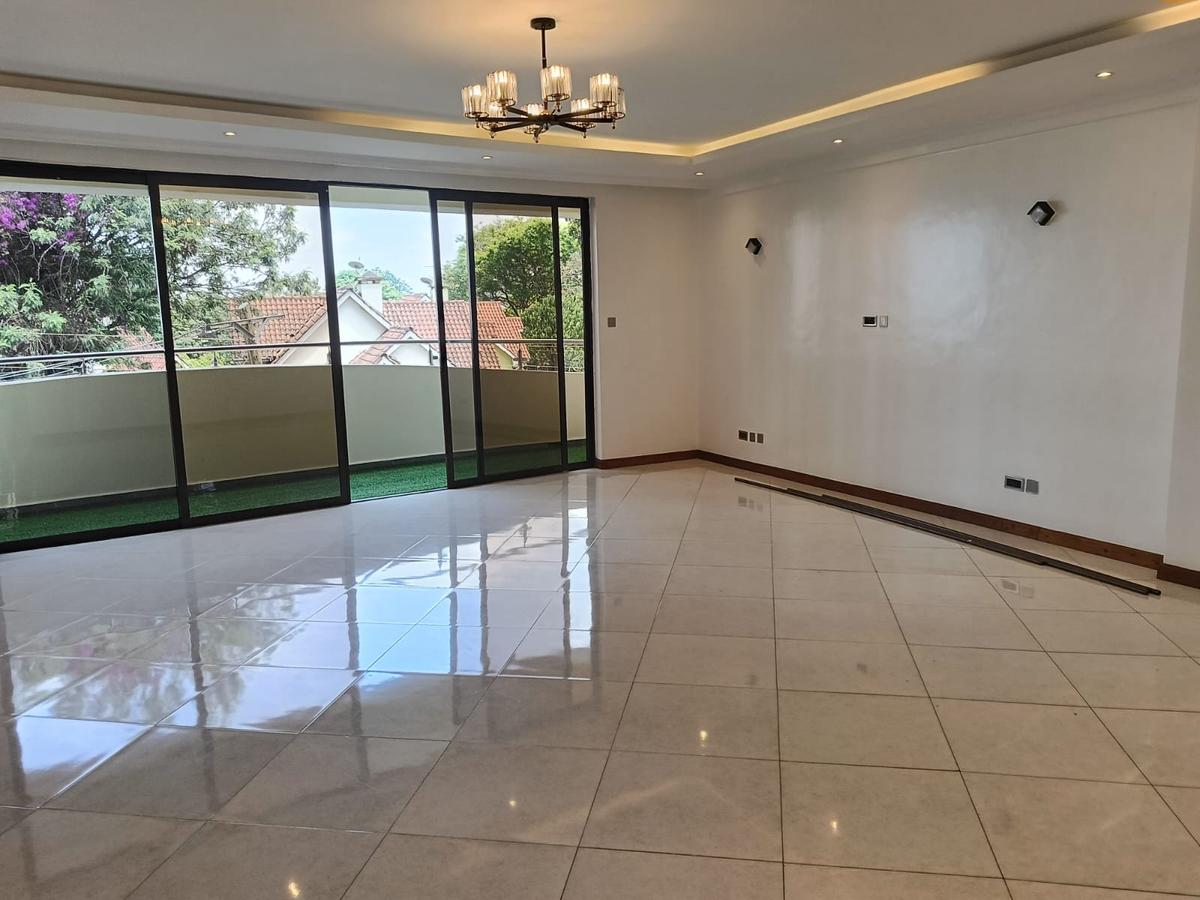 3 Bed Apartment with En Suite at Kileleshwa - 4