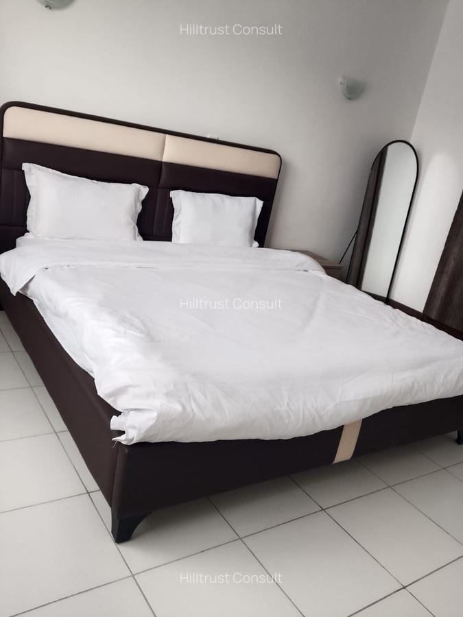 Furnished 2 Bed Apartment with En Suite in Brookside - 10