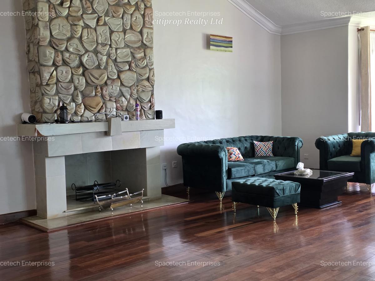 4 Bed House with En Suite in Runda - 10