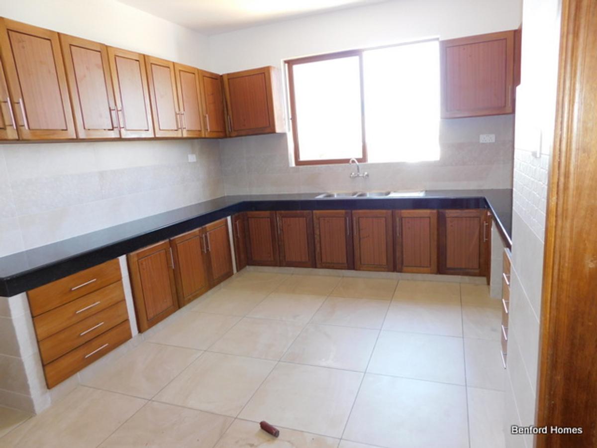 3 Bed Apartment with En Suite at Nyali - 17