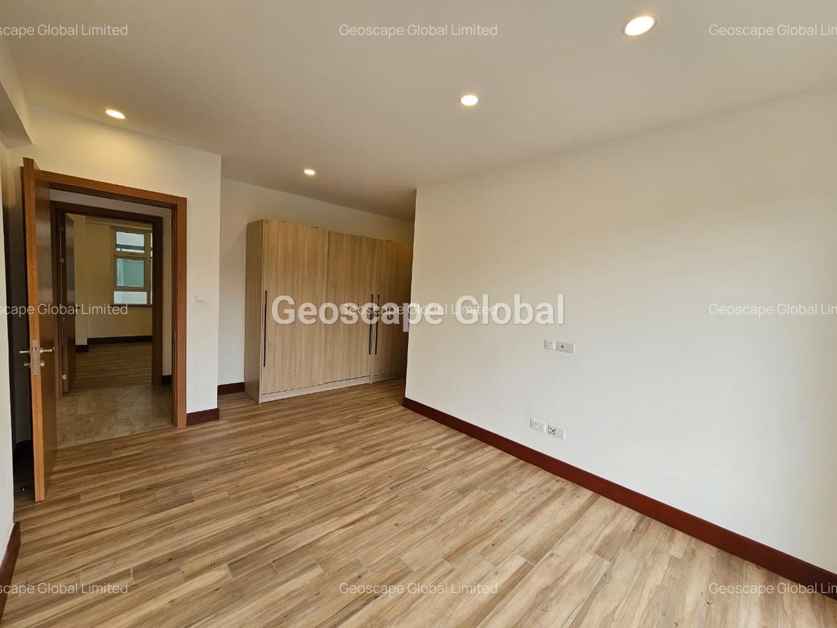 3 Bed Apartment with En Suite in Westlands Area - 5