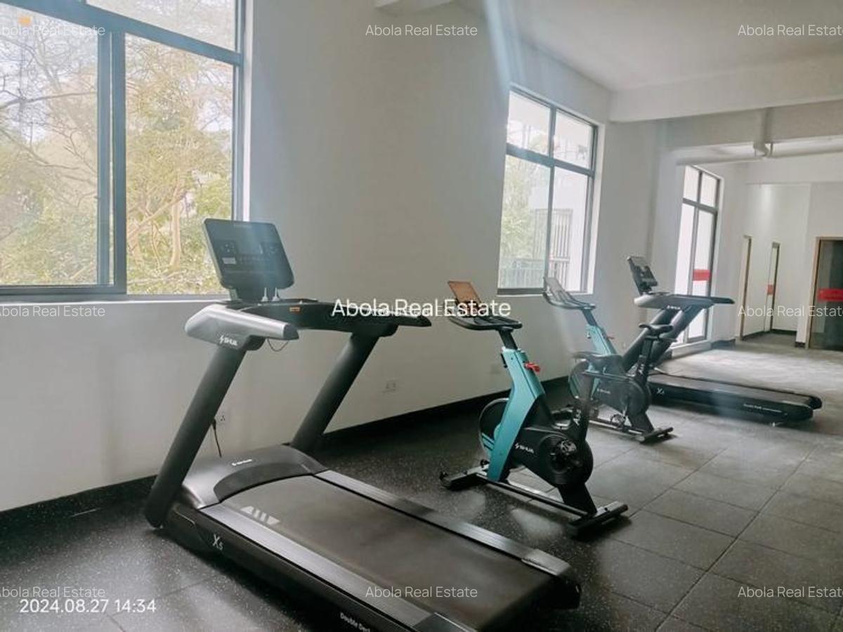 Serviced 2 Bed Apartment with En Suite in Riverside - 19