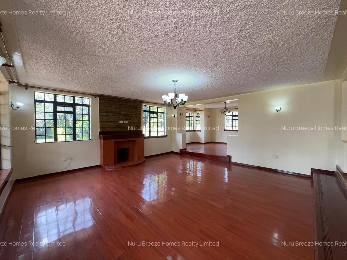 6 Bed House with En Suite in Runda - 14
