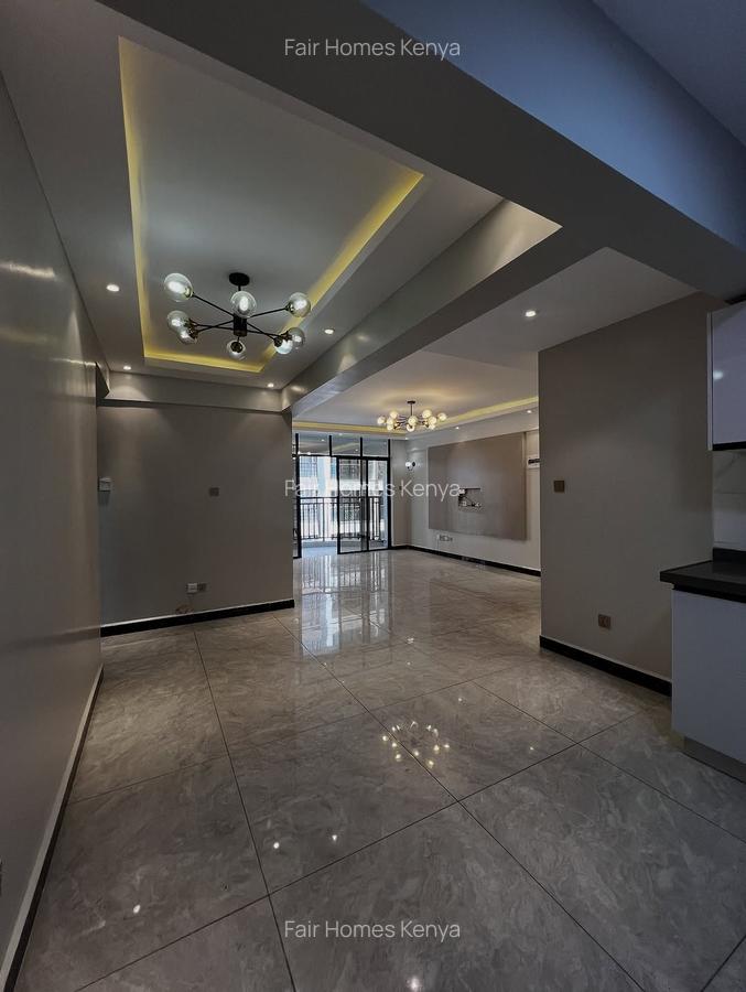 3 Bed Apartment with En Suite at Othaya Road - 4