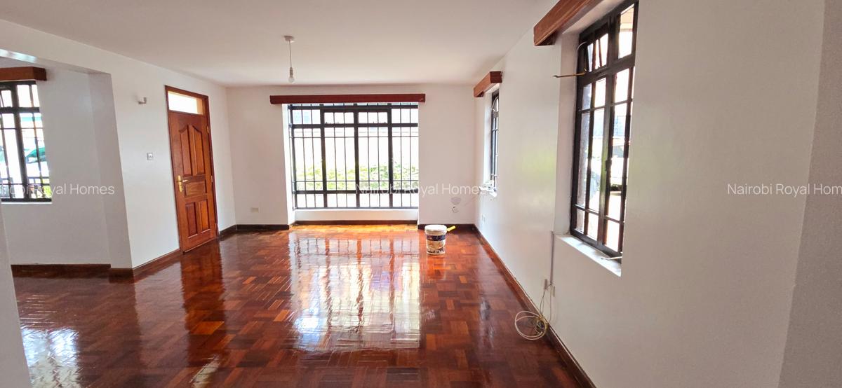 4 Bed Townhouse with En Suite at Gitanga Road - 19