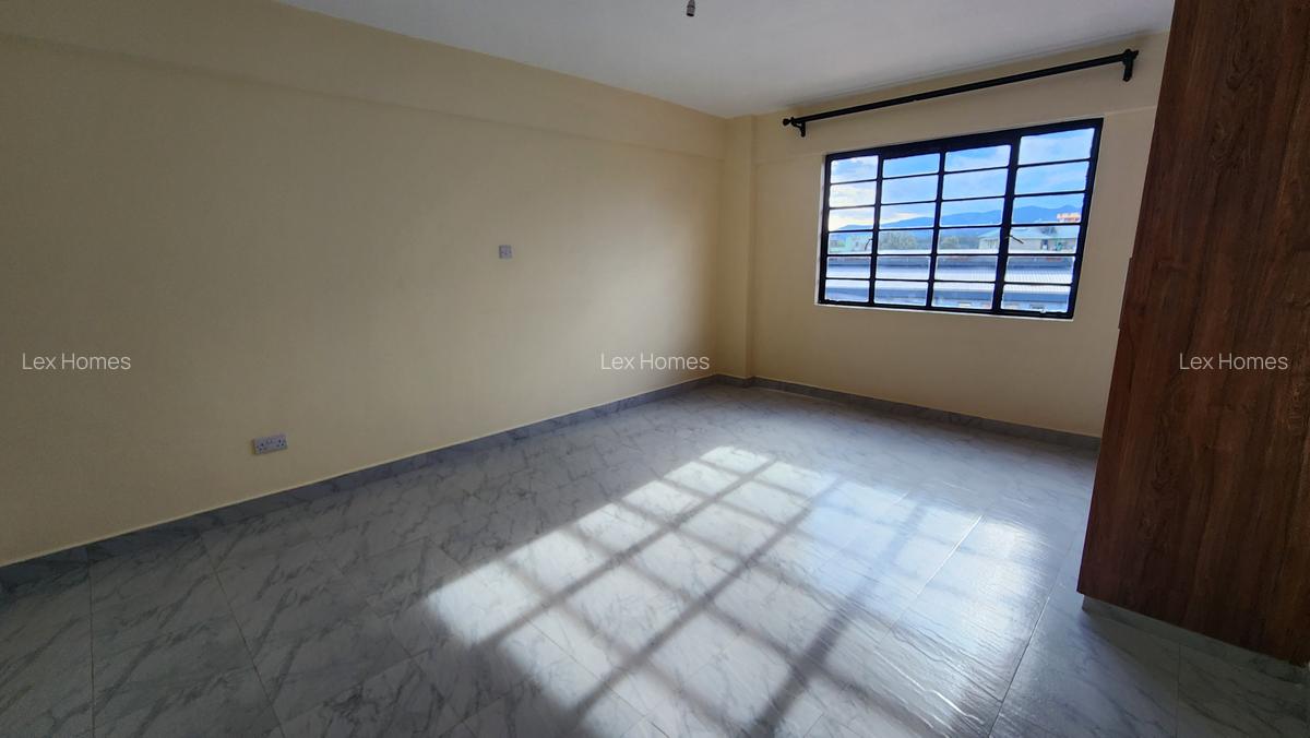 2 Bed Apartment with En Suite at Laiser - 10