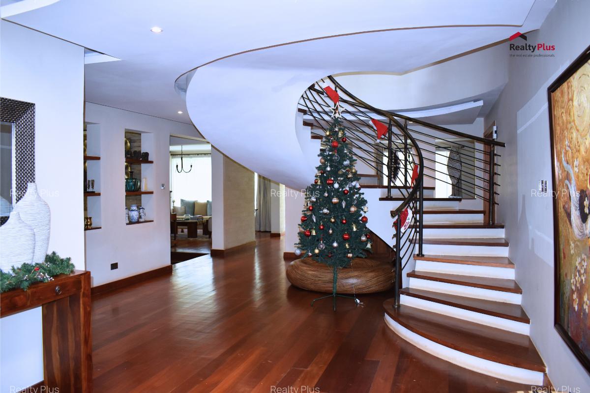 5 Bed Villa with Staff Quarters in Kyuna - 5