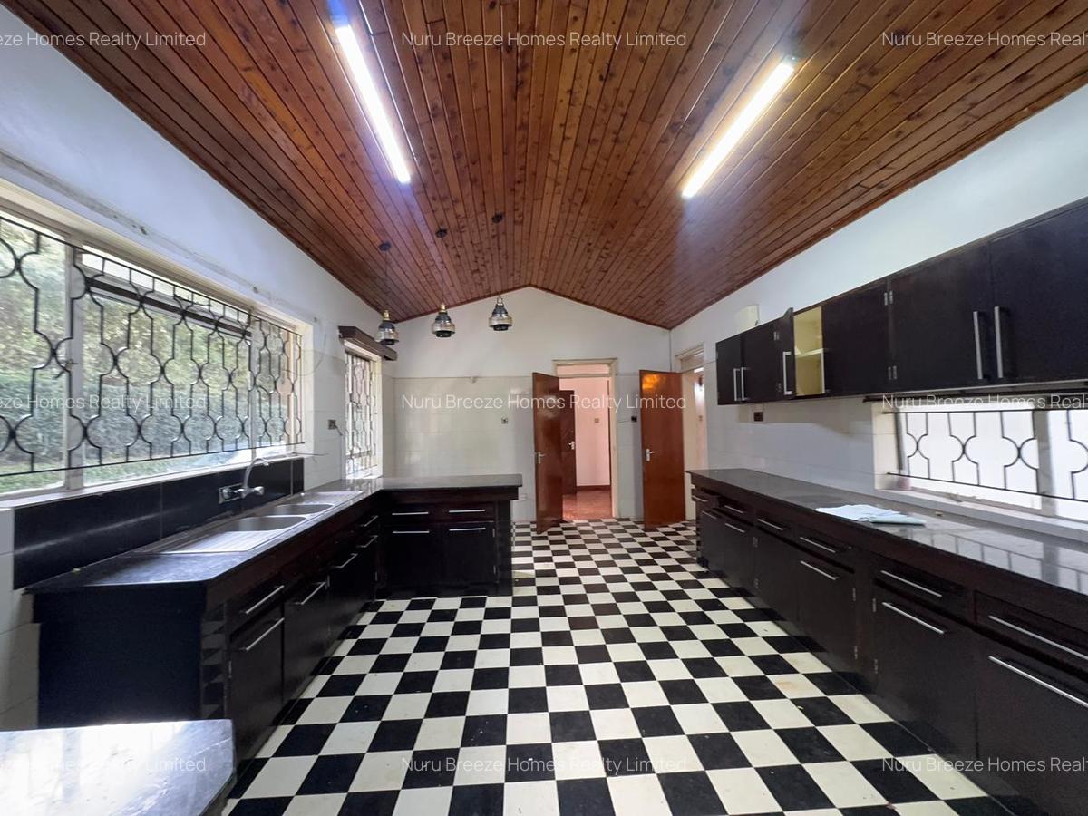 5 Bed House with En Suite in Gigiri - 15