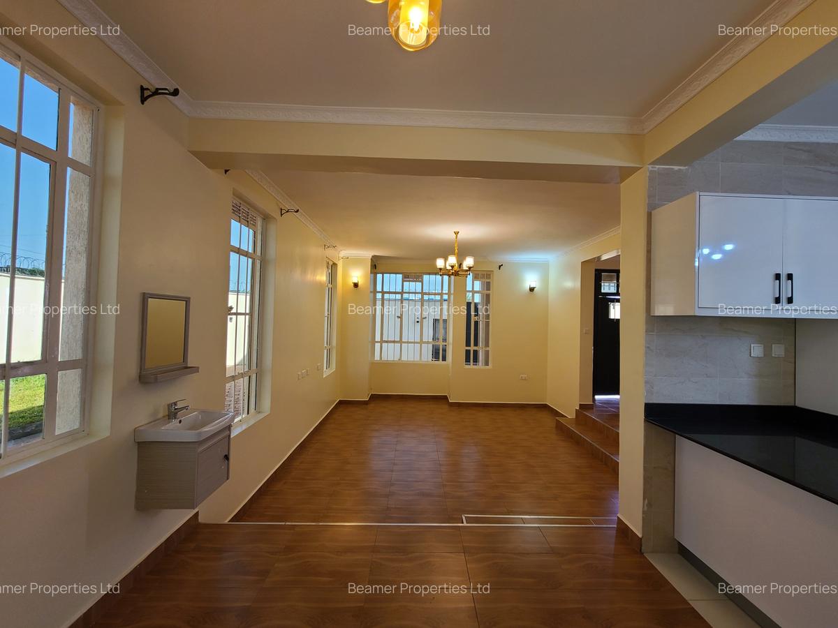 4 Bed House with En Suite at Kamakis Corner - 7