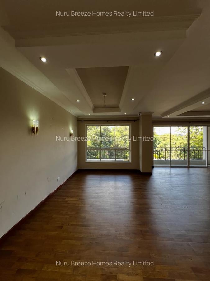 3 Bed Apartment with En Suite in Riverside - 20