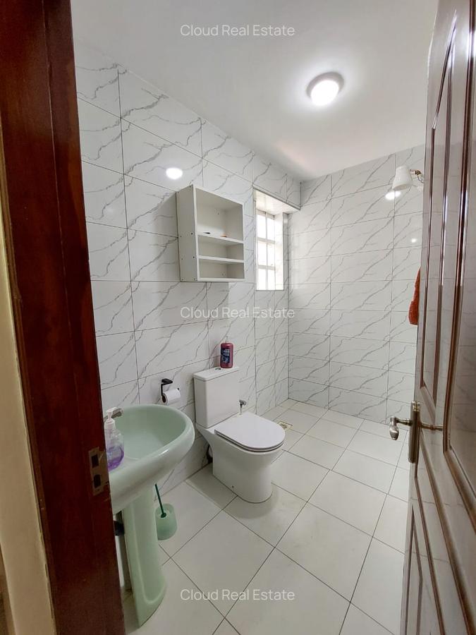 6 Bed Townhouse with En Suite in Kitisuru - 12