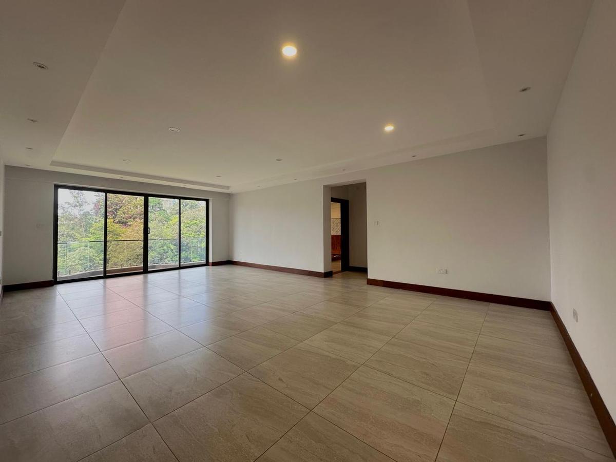 3 Bed Apartment with En Suite at Westlands - 6