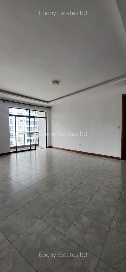 3 Bed Apartment with En Suite in Kilimani - 12