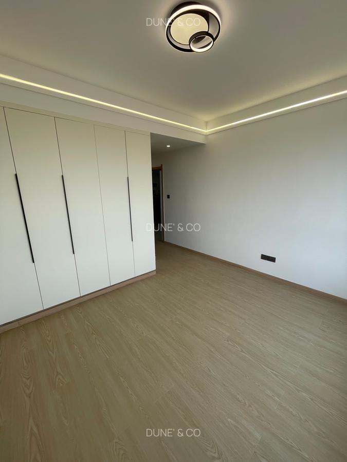 2 Bed Apartment with En Suite in Kilimani - 16