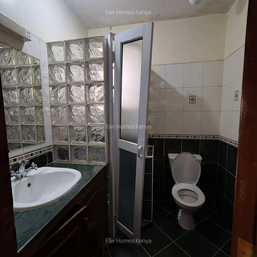 4 Bed Townhouse with En Suite at Apple Cross Road - 13