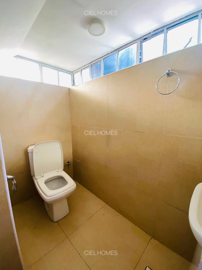 5 Bed Townhouse with En Suite in Kileleshwa - 8