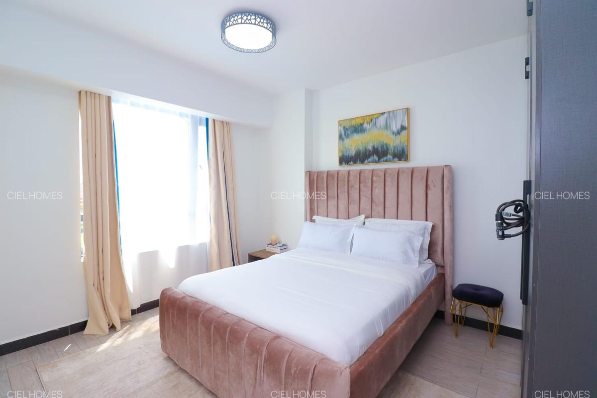 Serviced 3 Bed Apartment with En Suite at Wood Avenue - 14