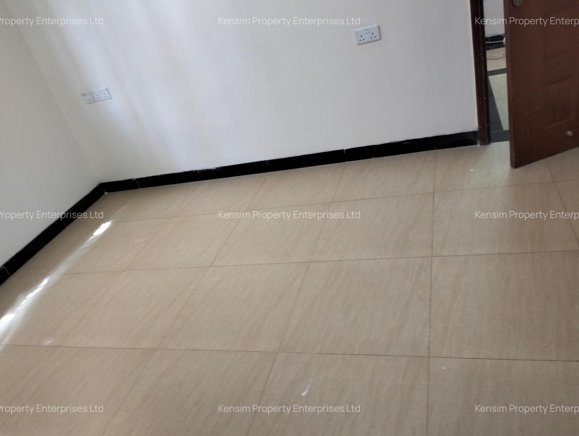 5 Bed Townhouse with En Suite in Lavington - 14