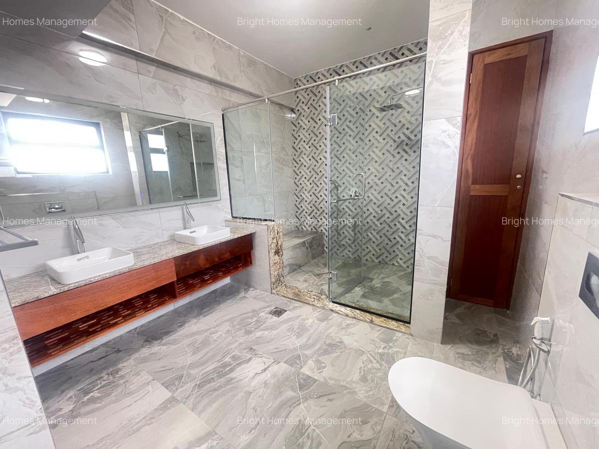 3 Bed Apartment with Swimming Pool in Kileleshwa - 9