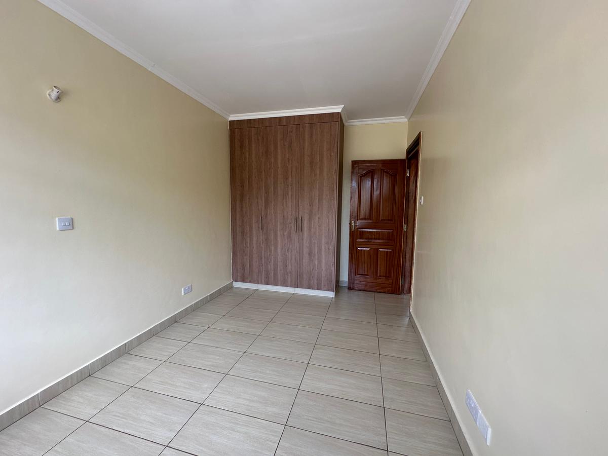 4 Bed Townhouse with En Suite at Kiambu - 12